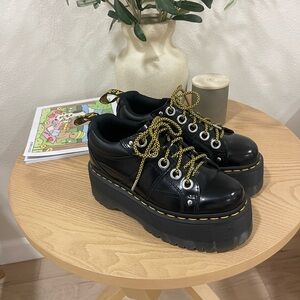 SOLD ON DEPOP❗️

DR. MARTENS 

5-EYE MAX BUTTERO LEATHER PLATFORM SHOES